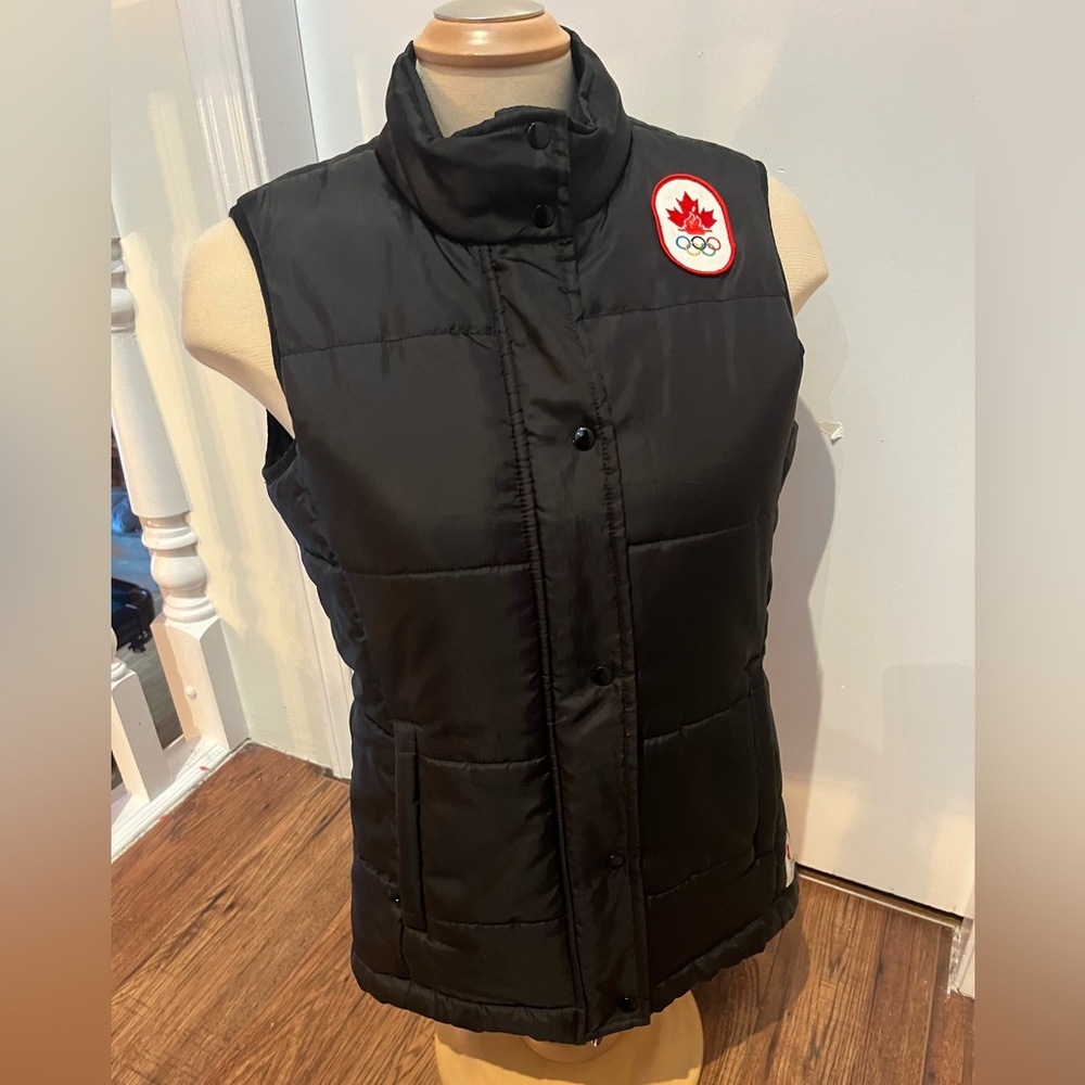HBC Hudson’s Bay Company Olympics Black Puffer Vest. Womens Small.